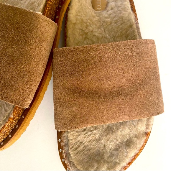 Vince Camuto Suede Kanadial Faux Fur Taupe Slides - Size 8 NWOB - Picture 3 of 9